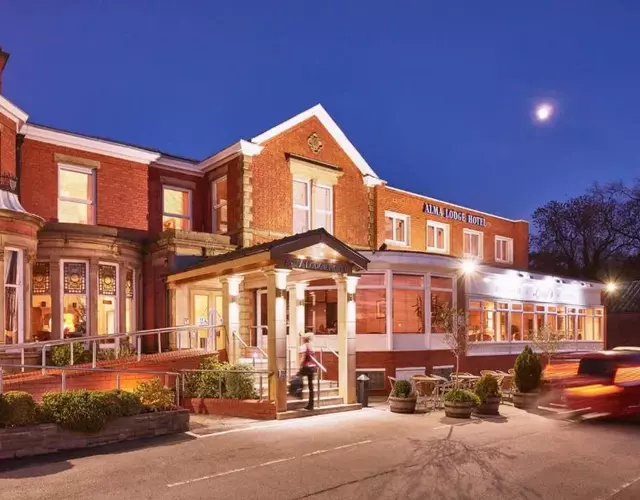 Alma Lodge Hotel