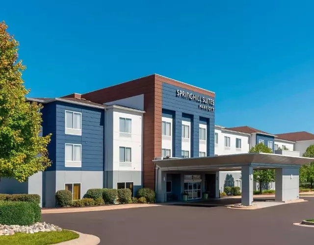SpringHill Suites Grand Rapids North