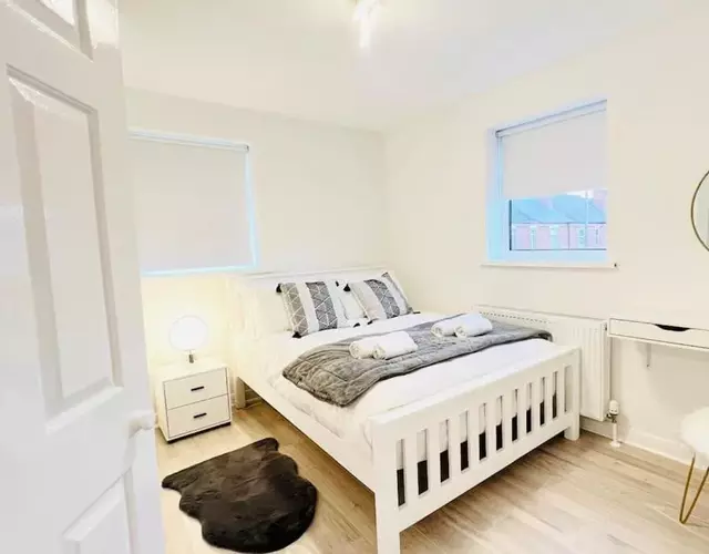 New fully furnished cosy home