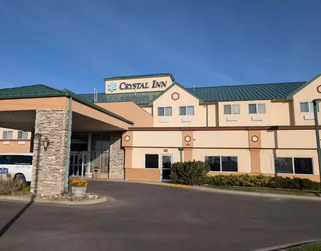 Crystal Inn Hotel & Suites - Great Falls