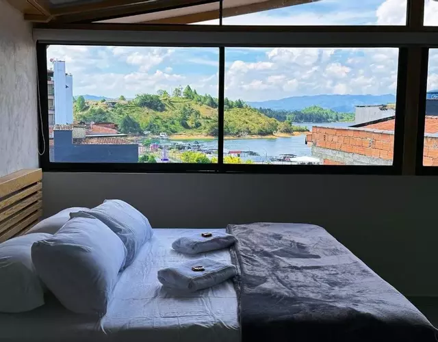 Hotel Stay Guatape a dos cuadras del parque
