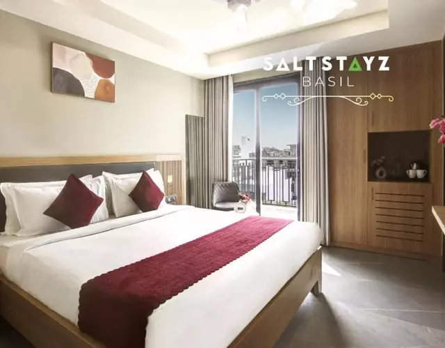 Saltstayz Basil - Near Golf Course Road & Extension Road