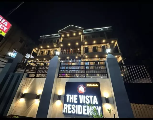 THE VISTA RESIDENCY