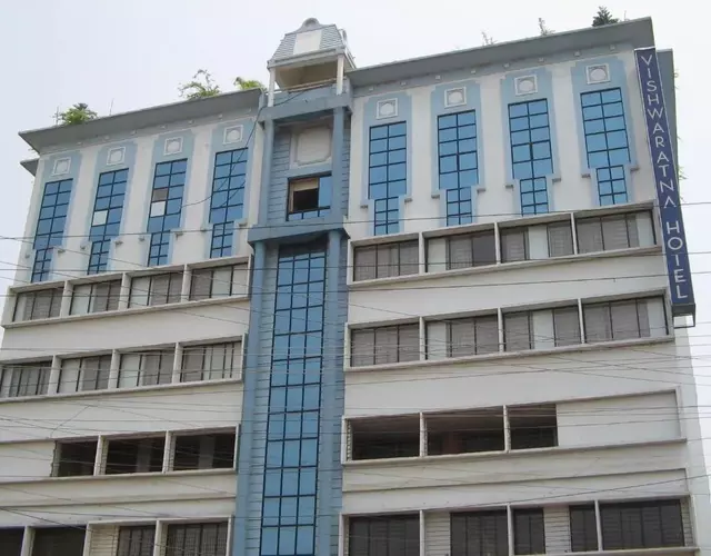 Vishwaratna Hotel