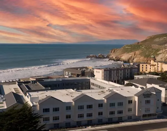 Fairfield by Marriott Inn & Suites San Francisco Pacifica