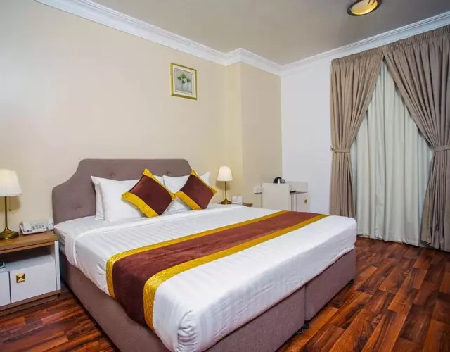 La Villa Suites Hotel