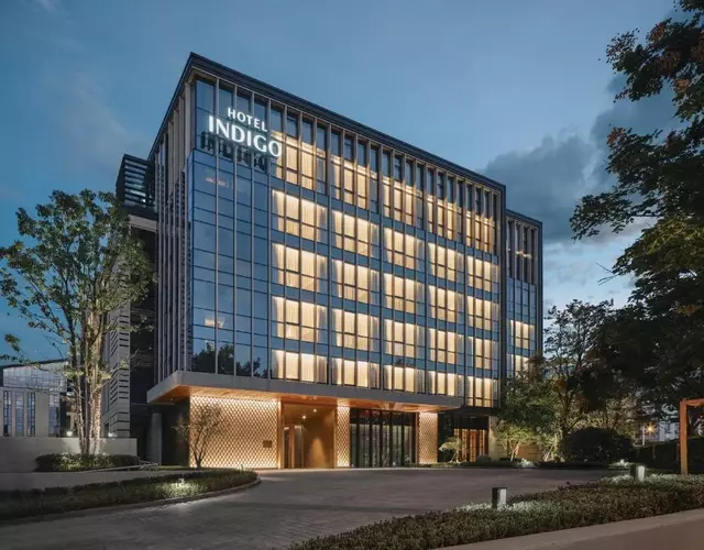 Hotel Indigo Hangzhou Uptown,Close to Westlake , boutique design hotel with freeflow minibar