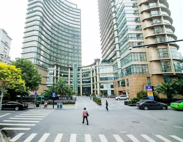 Westlake 7 Service Apartment