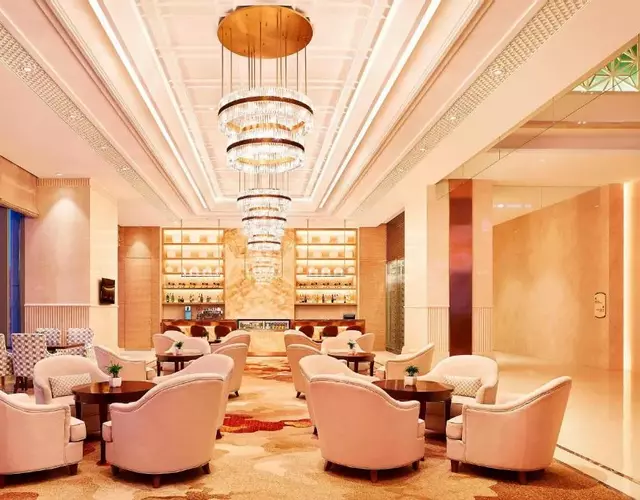 Sheraton Harbin Xiangfang Hotel