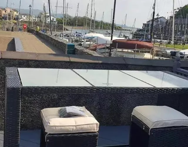 lovely apartment porthmadog harbourside views of mountains festiniog railway