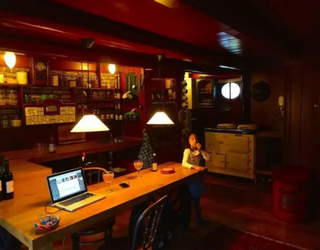 The Old Labor House 1525