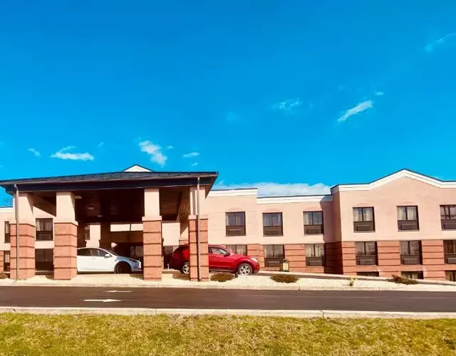 Quality Inn & Suites Kearneysville - Martinsburg