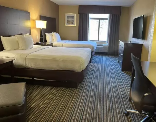 Wingate by Wyndham Harrisburg Near Hershey