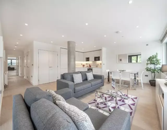 Roomspace Serviced Apartments -Oasis Way