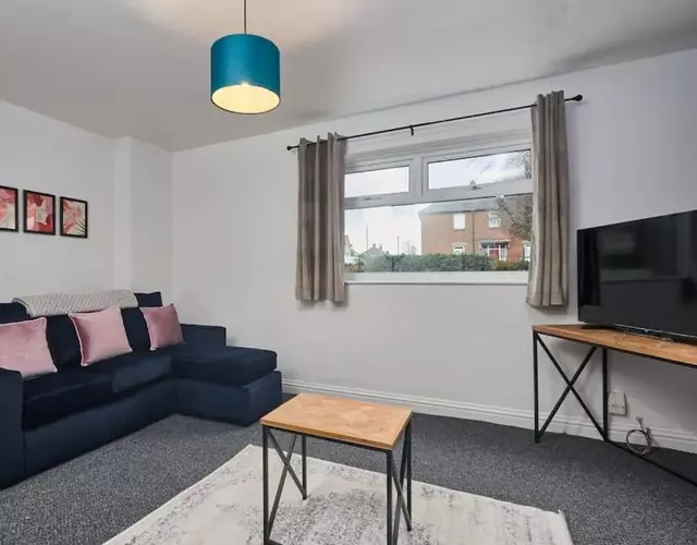 Contemporary 3-Bedroom Home in Hartlepool