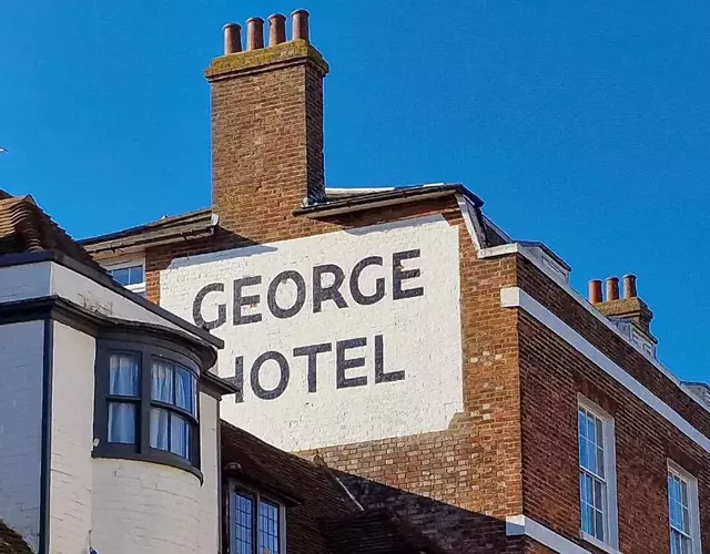 The George Hotel