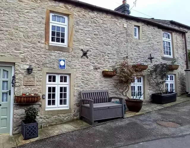 Peak District - 1 Harrow Cottage - Great Longstone