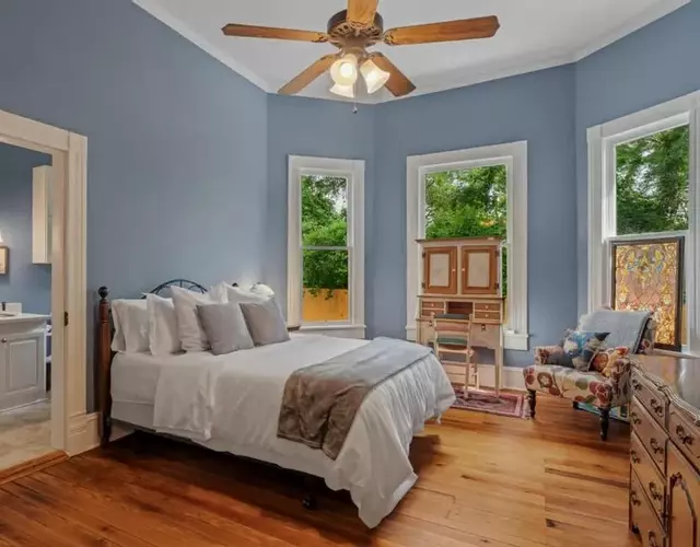 Spacious, Soulful Southern Stay