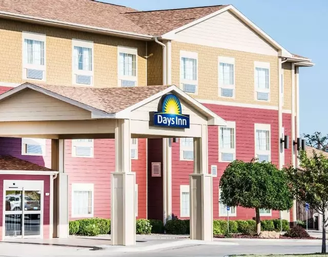 Days Inn by Wyndham Ellis