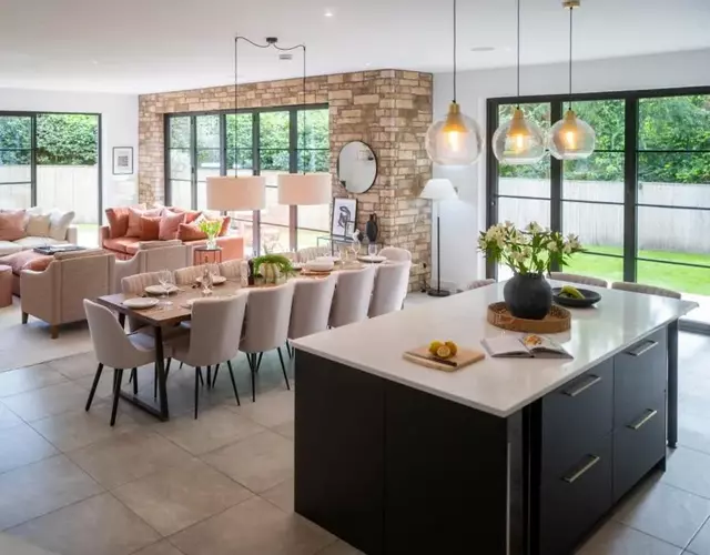 Verdant Rise - Contemporary Country Retreat