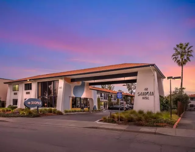 The Sandman Santa Rosa Sonoma, an Ascend Collection Hotel