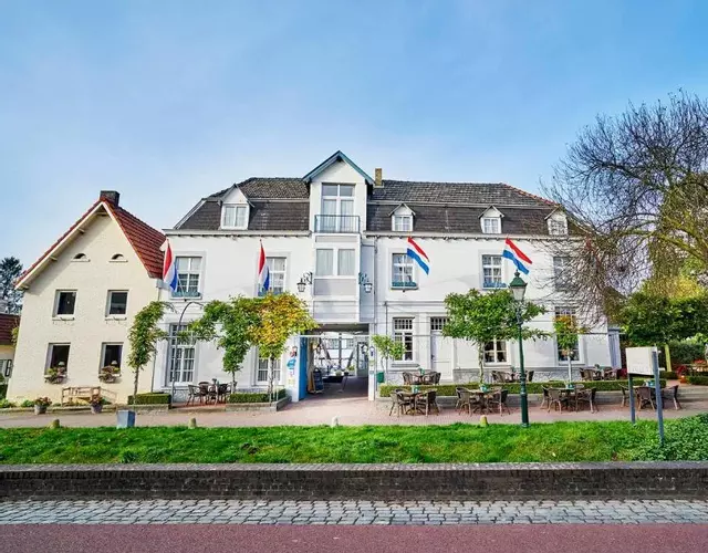 Hotel Brull