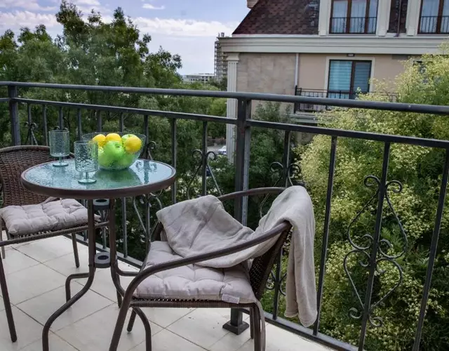 One-Bedroom Premium Apartment