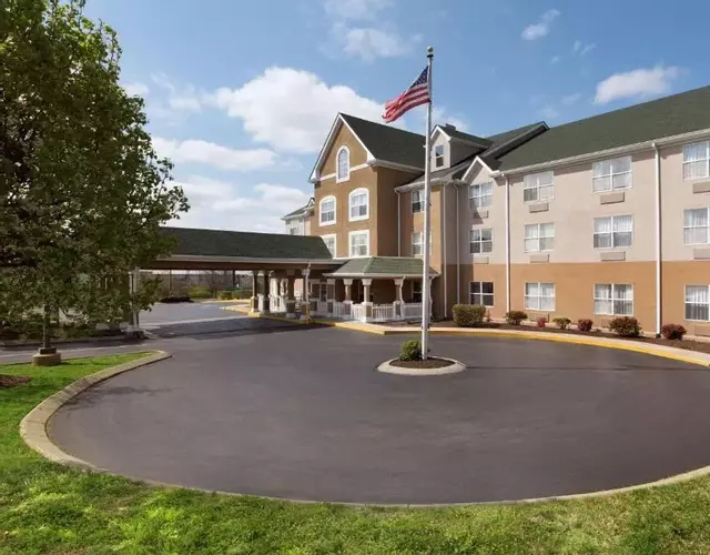 Country Inn & Suites by Radisson, Nashville, TN