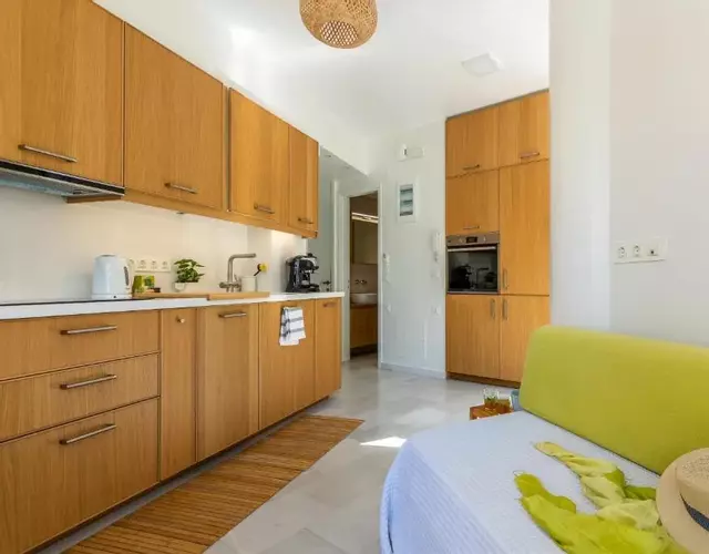 Theseus Zen Luxury Suite - Natural Living