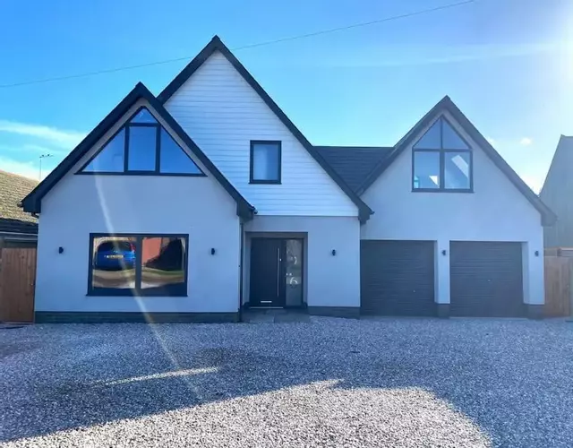 Brand New, Stunning Beachside House