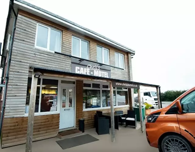 Chris's Motel