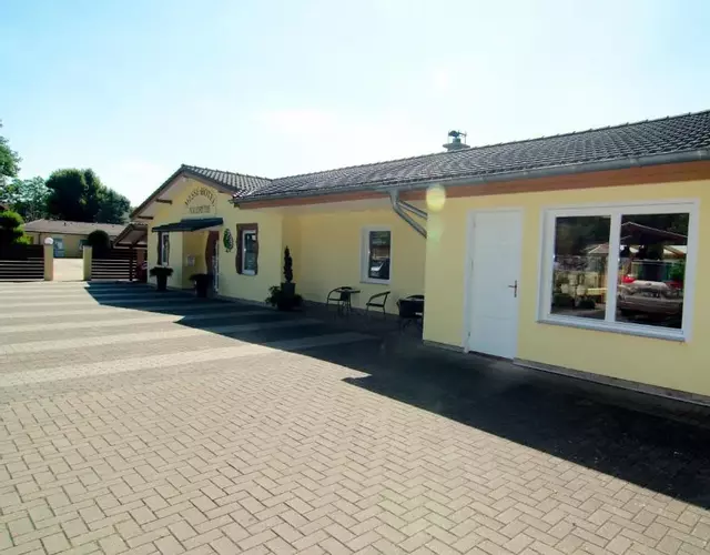 Messe-Hotel "Waldruhe"