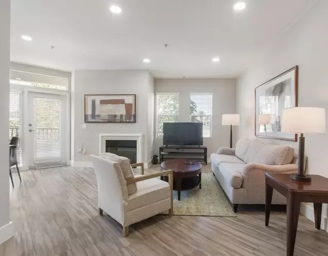 Multiple Hollywood Apartments Hub