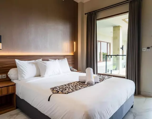 Ayers Hotel&Resto