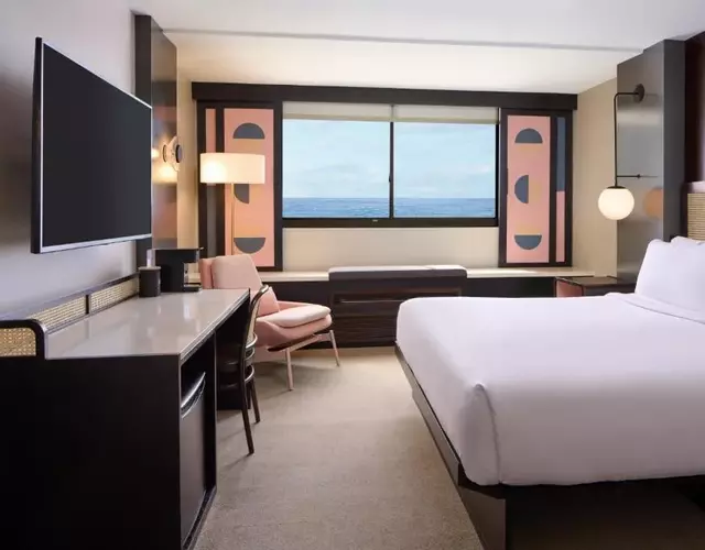Hotel Renew