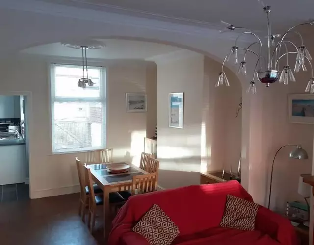 Seaside Home from Home 4bedroom sleeps 8