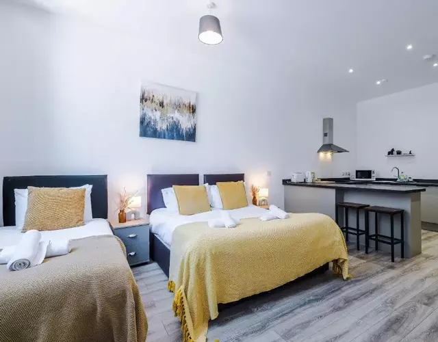 Old Bank Studio Apartments