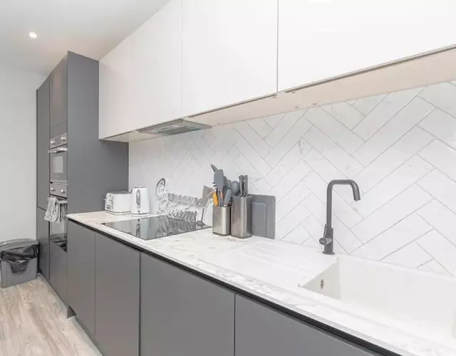 Bloomsaway Seafront One Bedroom BN133DUK01