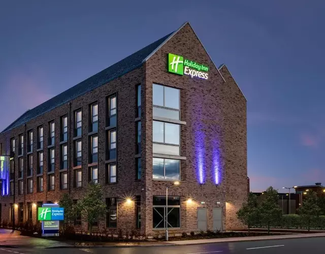 Holiday Inn Express Cambridge West - Cambourne by IHG