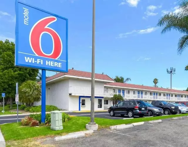 Motel 6-Costa Mesa, CA