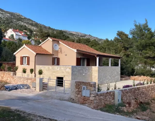 Tara house