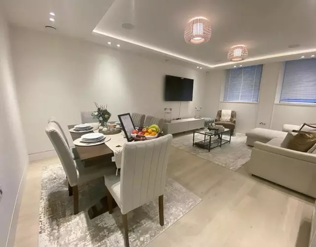 Opulence stays~heart of London