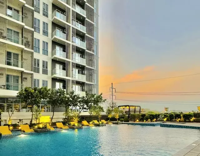 LaFayette Park Square