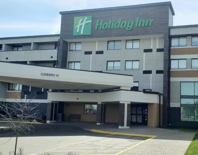 Holiday Inn Indianapolis - Airport Area N by IHG