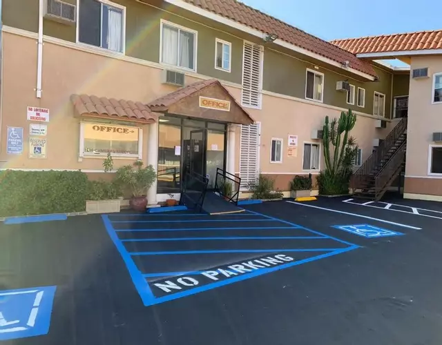 Encore Inn Inglewood