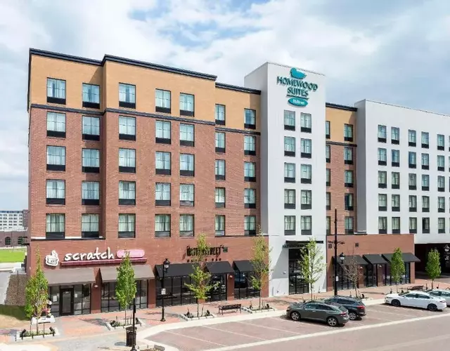 Homewood Suites by Hilton Coralville - Iowa River Landing
