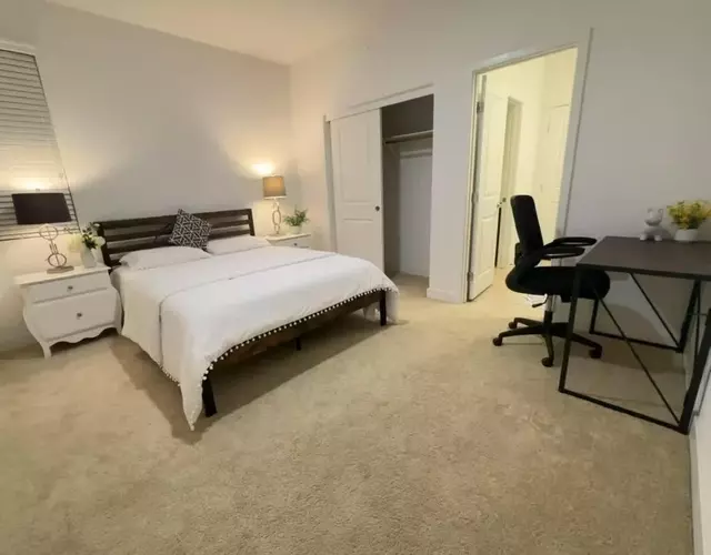 portola spring cozy room