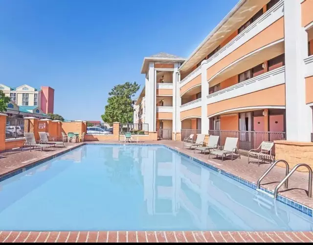 SureStay by Best Western Irving Grapevine DFW North