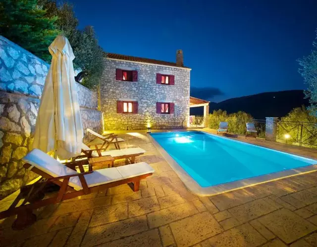 Pilikas Luxury Villas