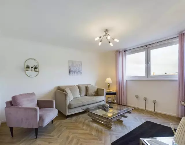 North Bridge Apartment